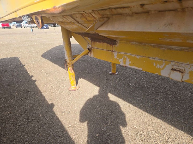 fruehauf-trailer-image-10