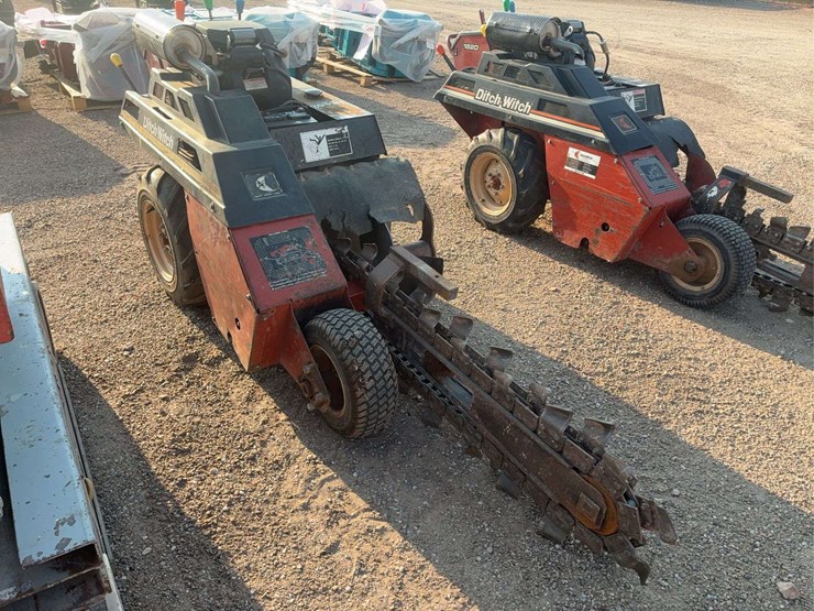 ditch-witch-1820-image-4