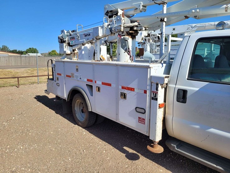 2006-ford-f550-image-4