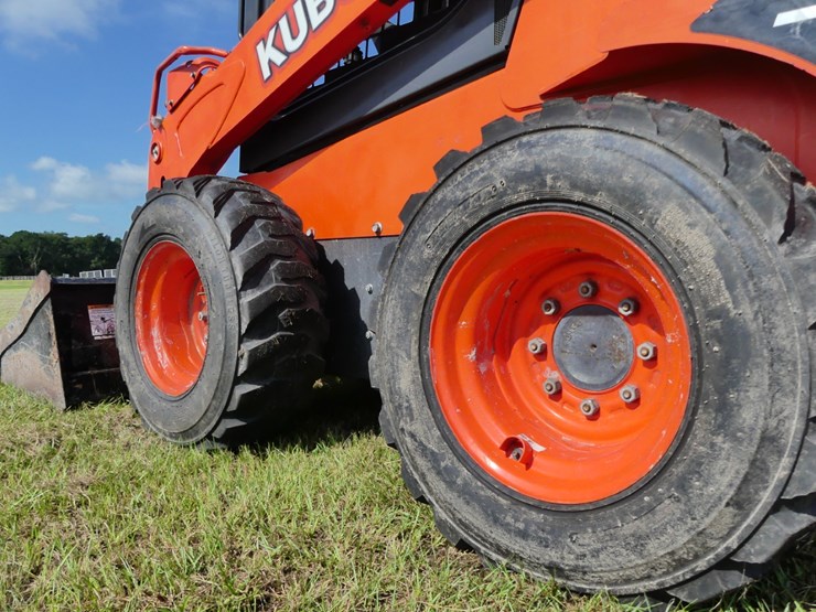 kubota-ssv75-image-5
