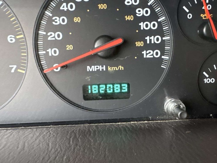 2000-jeep-grand-cherokee-laredo-image-16