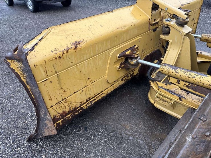caterpillar-d5k-image-8