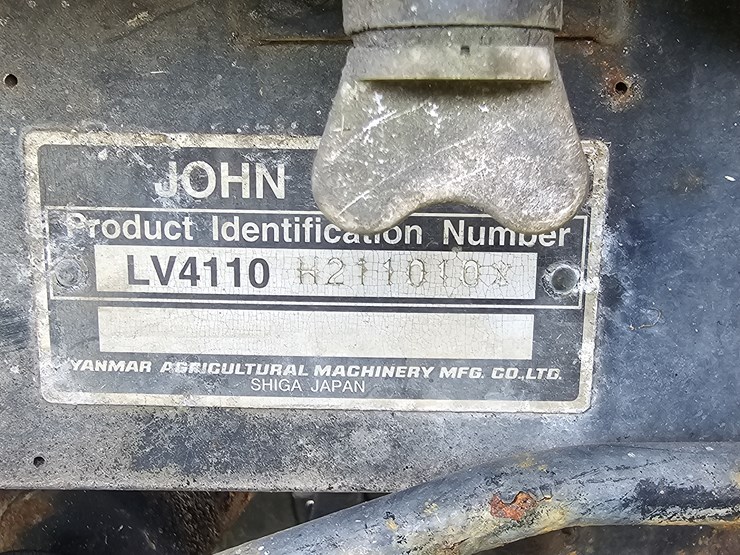john-deere-4110-image-10
