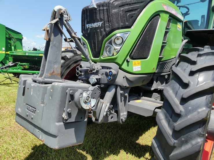fendt-714-vario-image-12
