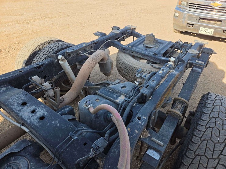2017-ford-f350-image-8