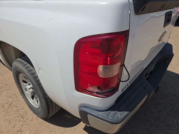 2008-chevrolet-silverado-1500-ls-image-7