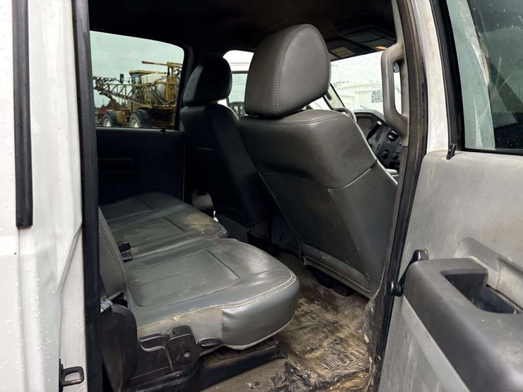 2011-ford-f350-image-17