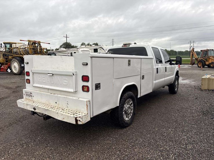 2011-ford-f350-image-3