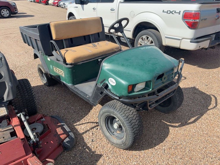 e-z-go-golf-cart-image-2