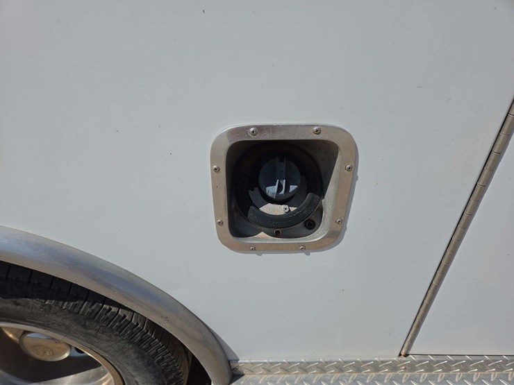 1994-ford-e350-image-6