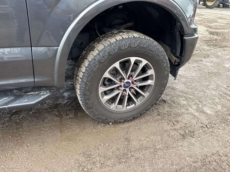 2019-ford-f150-image-8