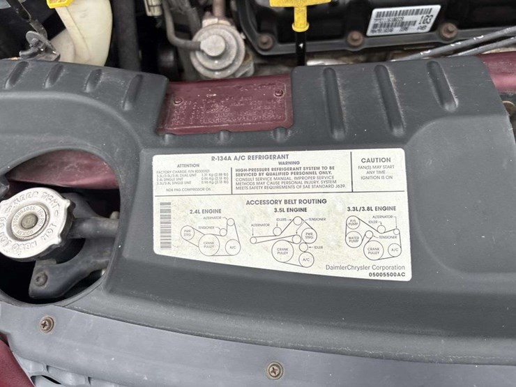 2001-dodge-grand-caravan-se-image-18
