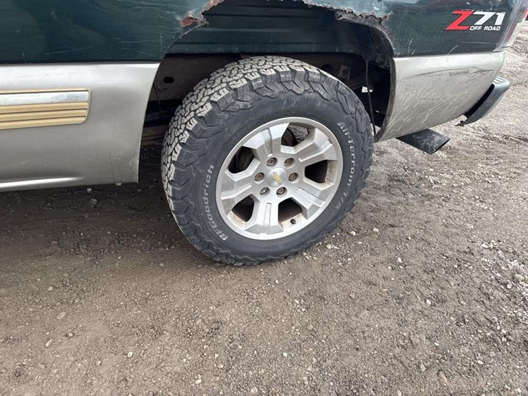 2002-chevrolet-silverado-1500-z71-image-6
