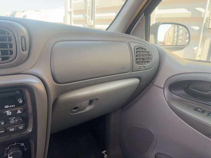 2003-chevrolet-trailblazer-image-18