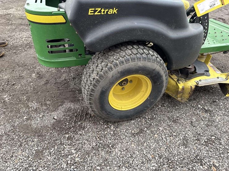 john-deere-425-image-7