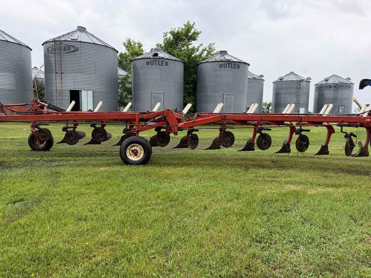 international-800-plow-image-2