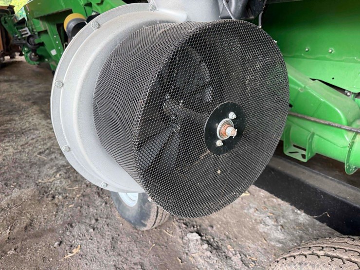 john-deere-635f-image-16