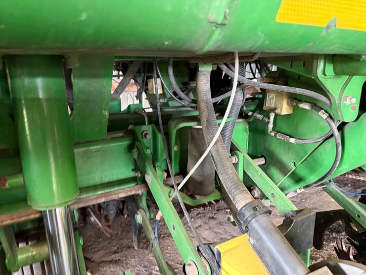 john-deere-1790-image-14