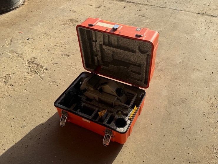 #2023-•-sokkia-set-5a-total-station-image-1