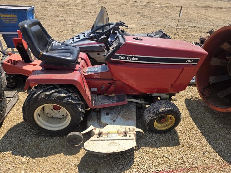 cub-cadet-782-image-2