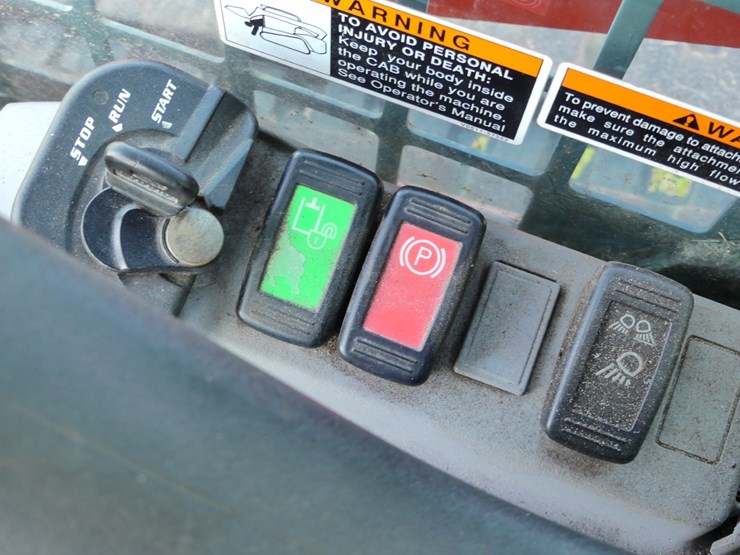kubota-svl95-2s-image-17