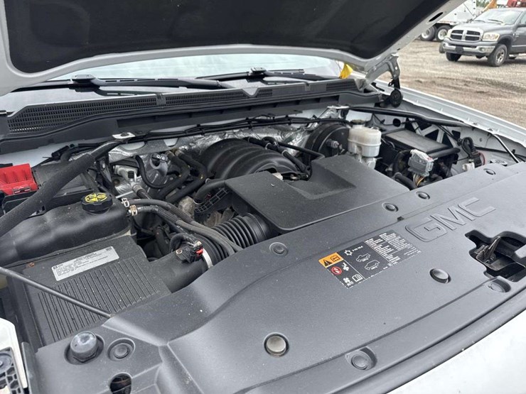 2015-gmc-sierra-1500-image-17