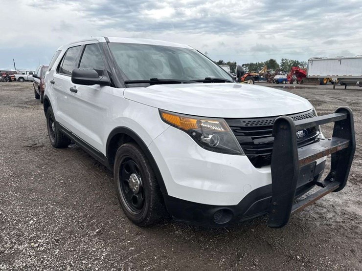 2014-ford-explorer-police-interceptor-image-4