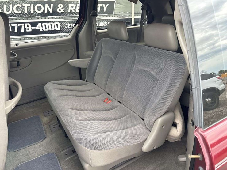 2001-dodge-grand-caravan-se-image-11