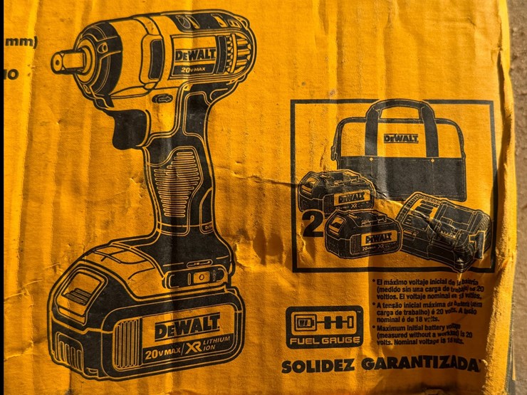 #2024-•-dewalt-1/2in-cordless-impact-wrench-image-4