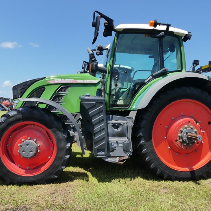 FENDT 714 VARIO