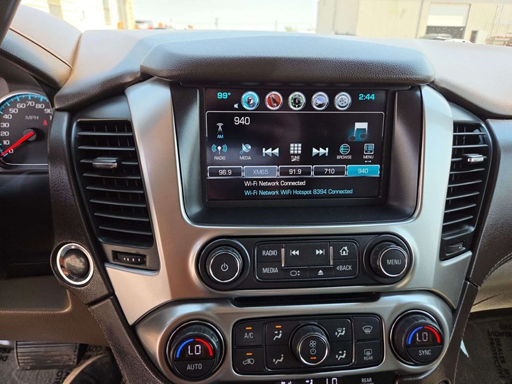 2018-chevrolet-tahoe-image-13