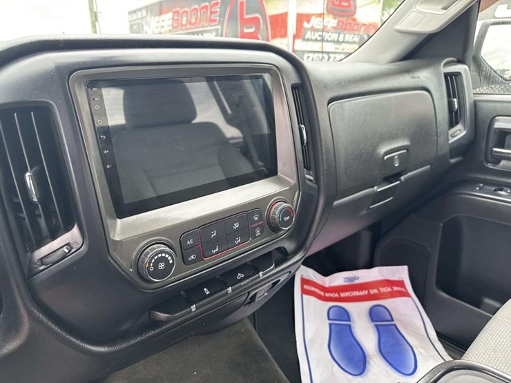 2015-gmc-sierra-1500-image-15