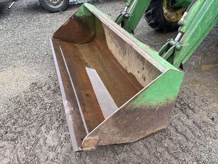 john-deere-2350-image-6