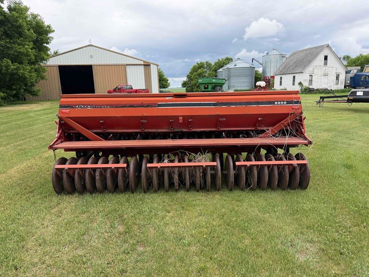case-ih-6200-image-4