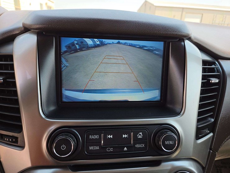 2018-chevrolet-tahoe-image-14
