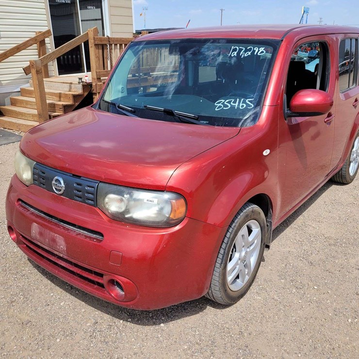 2010 NISSAN CUBE