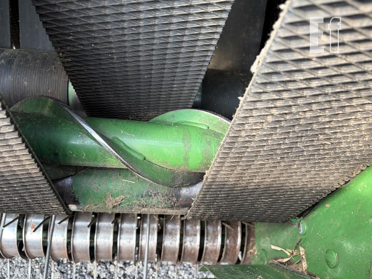 2019-john-deere-460m-image-21