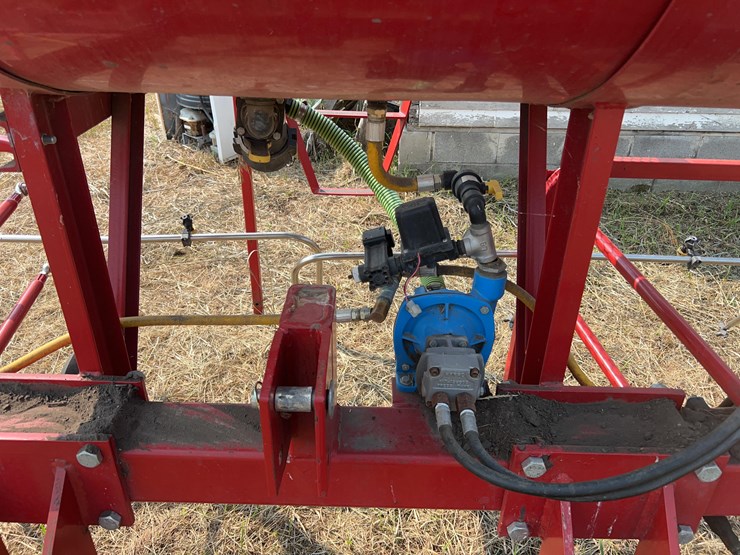 brittonya-sprayer-image-12
