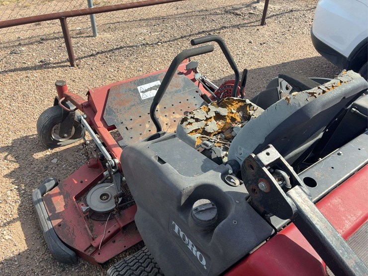 toro-groundsmaster-7200-image-8