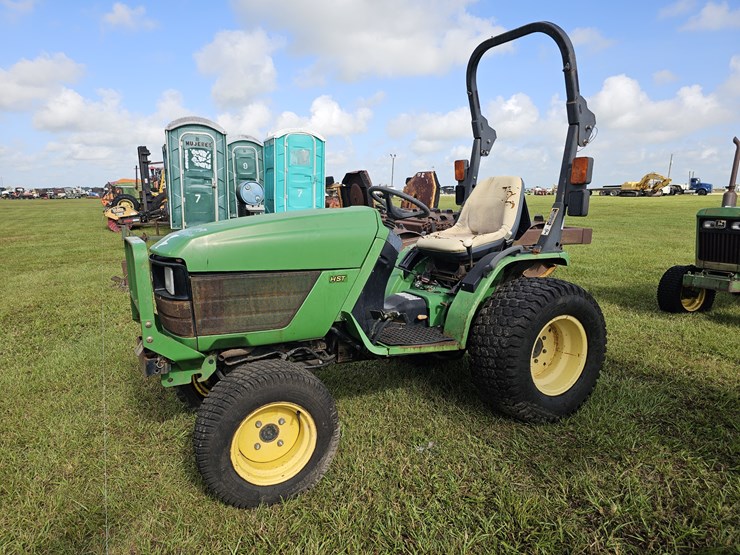 john-deere-4110-image-1