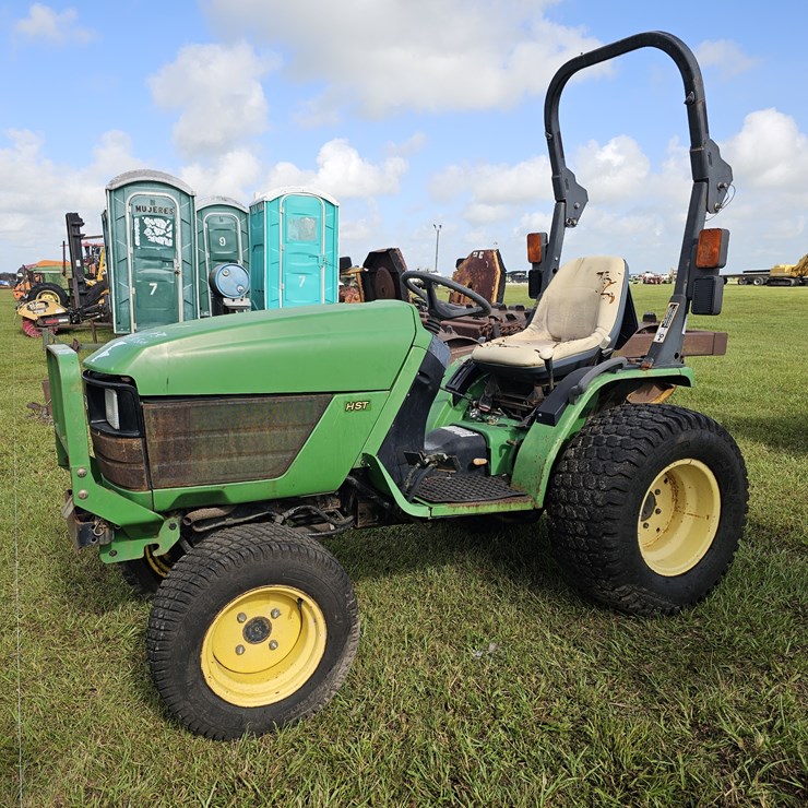 JOHN DEERE 4110