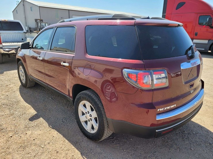 2016-gmc-acadia-image-6
