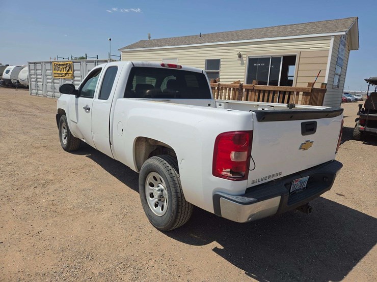 2008-chevrolet-silverado-1500-ls-image-6