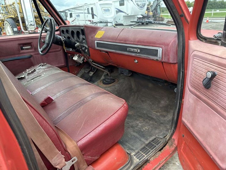 1980-chevrolet-custom-deluxe-image-11