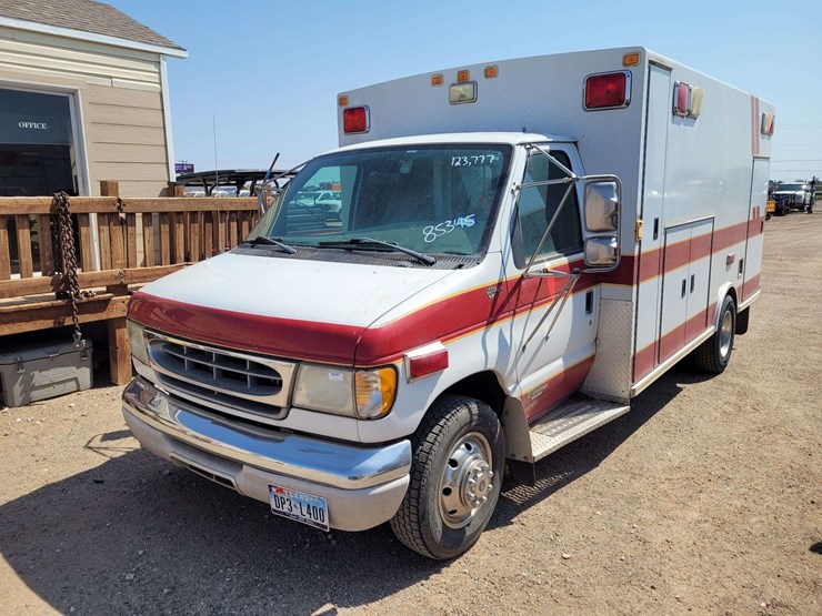 1999-ford-e450-image-1