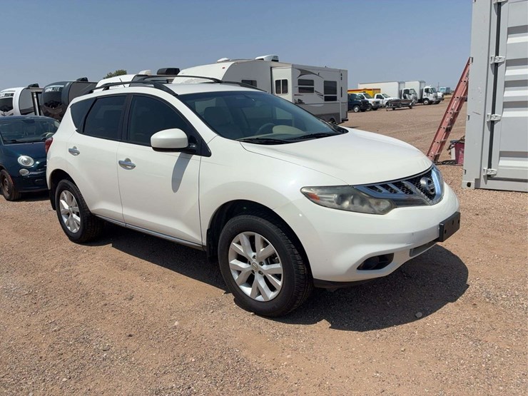 2014-nissan-murano-image-2
