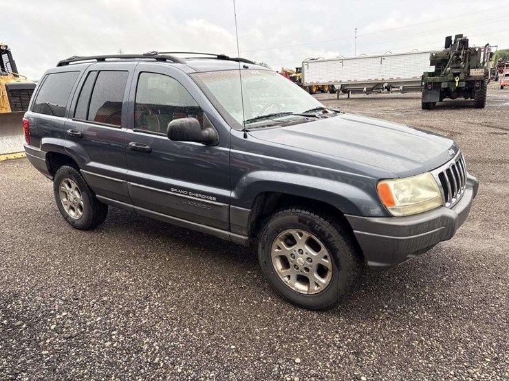 2000-jeep-grand-cherokee-laredo-image-4