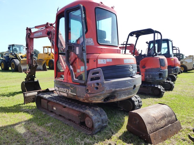 kubota-kx121-3-image-4