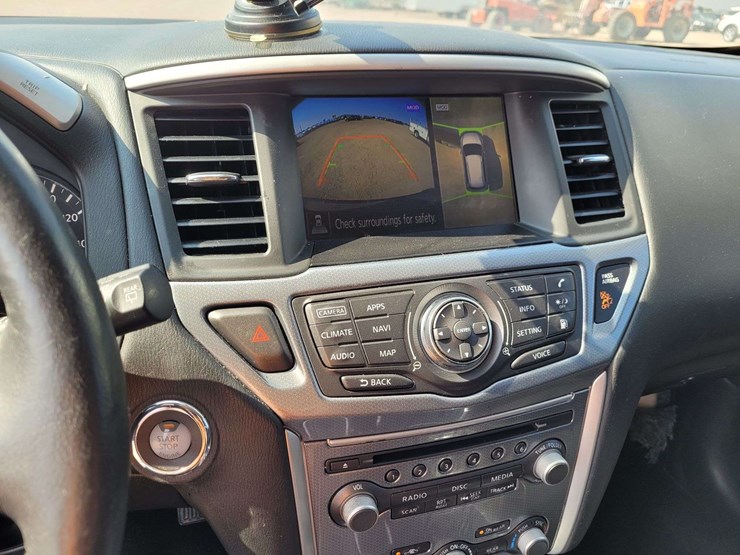 2019-nissan-pathfinder-image-17