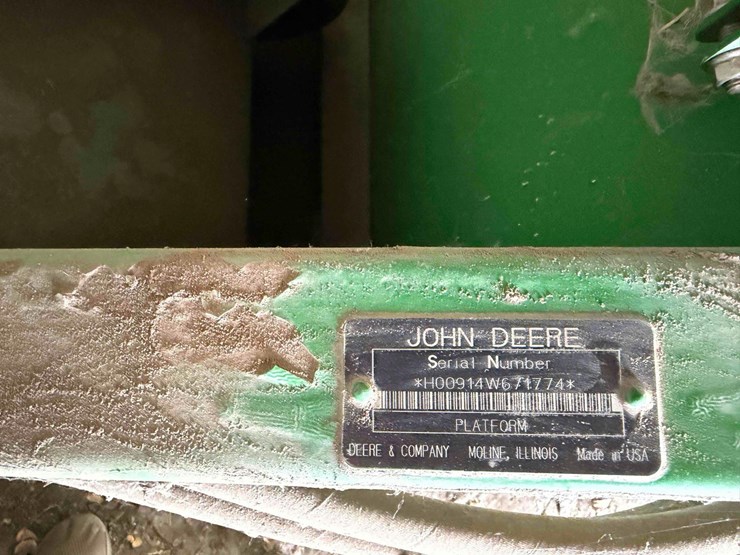 john-deere-914-header-image-11